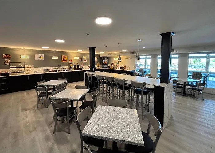 Ramada By Wyndham North 3* Springfield