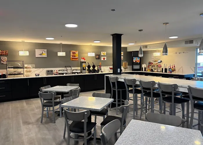 Ramada By Wyndham North Hotel 3*